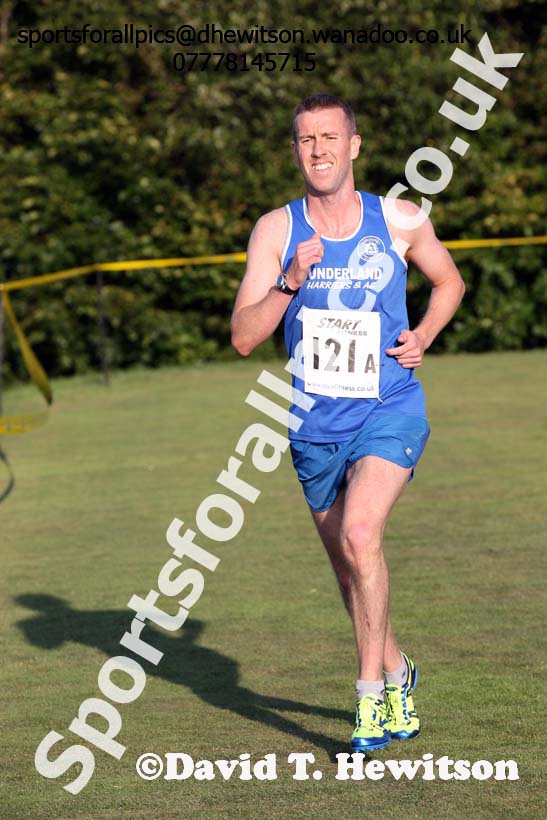 Senior mens Durham City Cross Country Relays. Photo: David T. Hewitson/Sports for All Pics